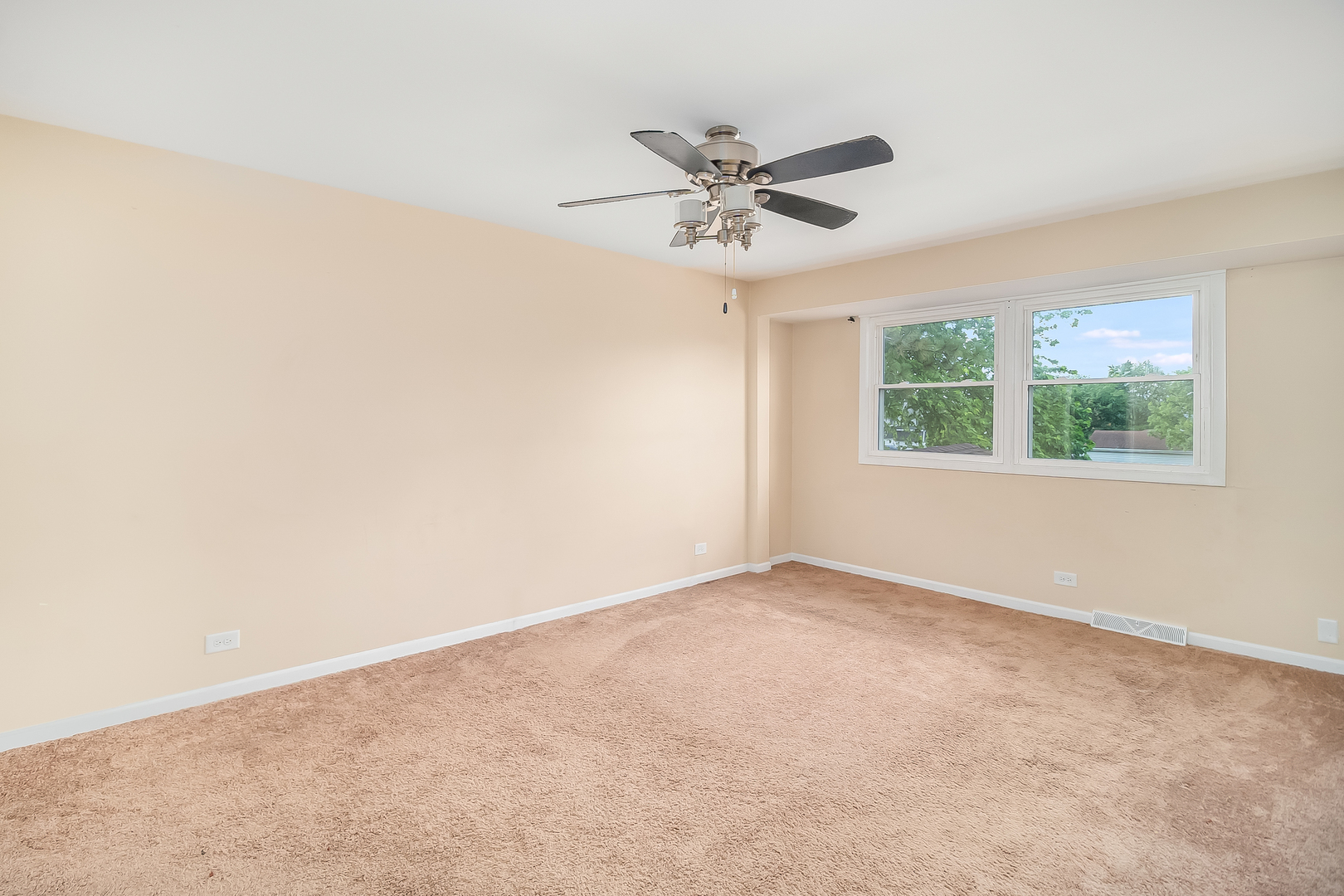 117 Julie Road Bolingbrook, IL 60440 - Photo 18 of 21