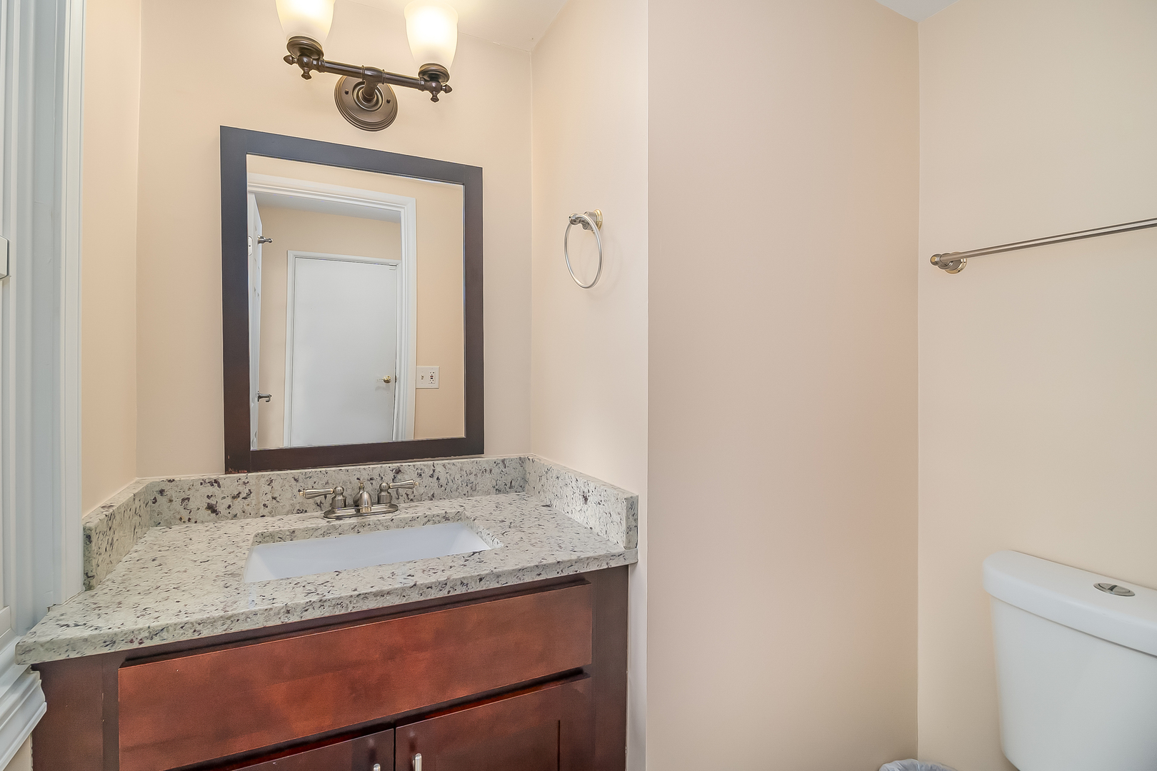 117 Julie Road Bolingbrook, IL 60440 - Photo 5 of 21