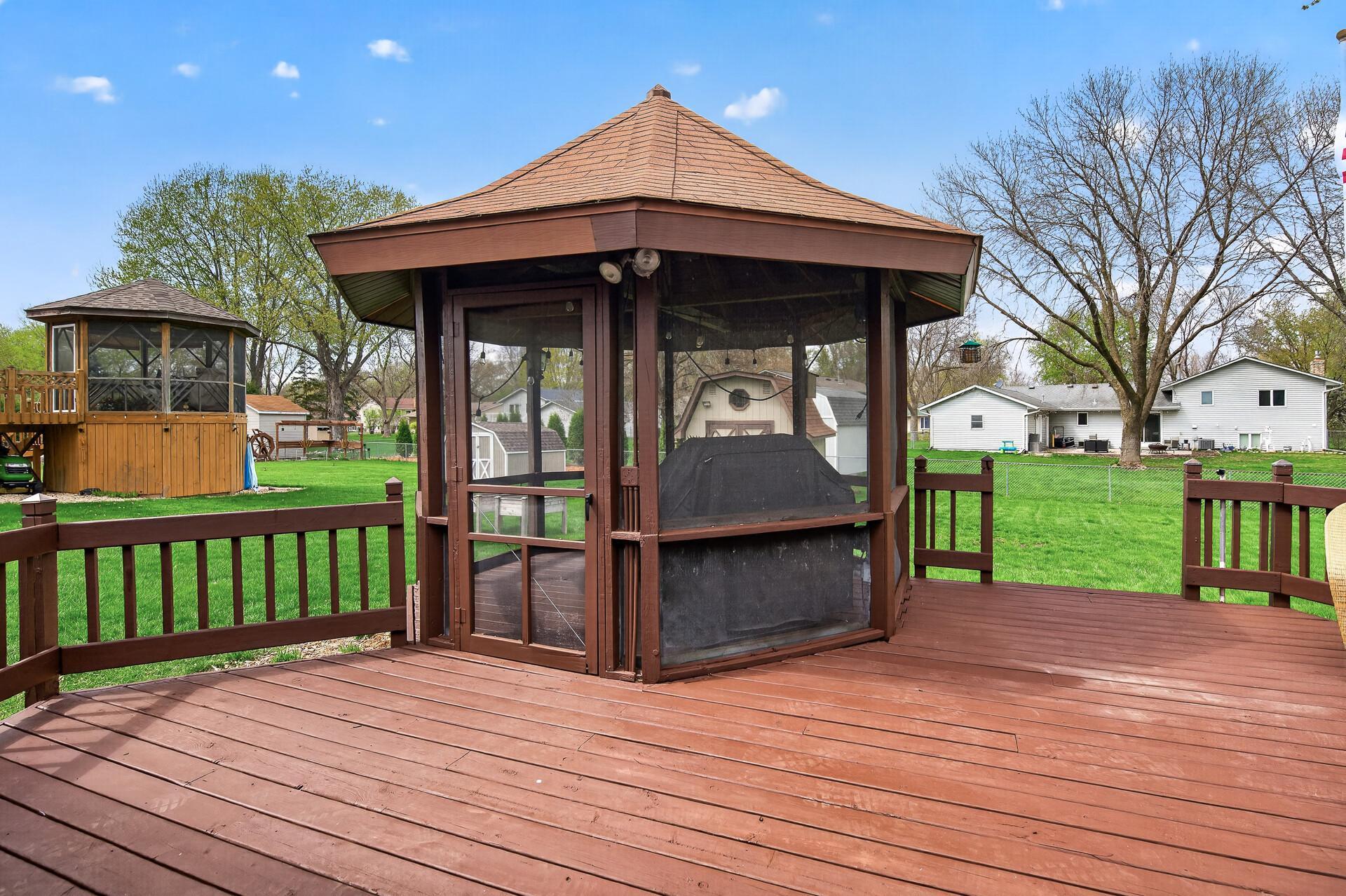 9904 107th Place North Maple Grove, MN 55369 - Photo 17 of 46