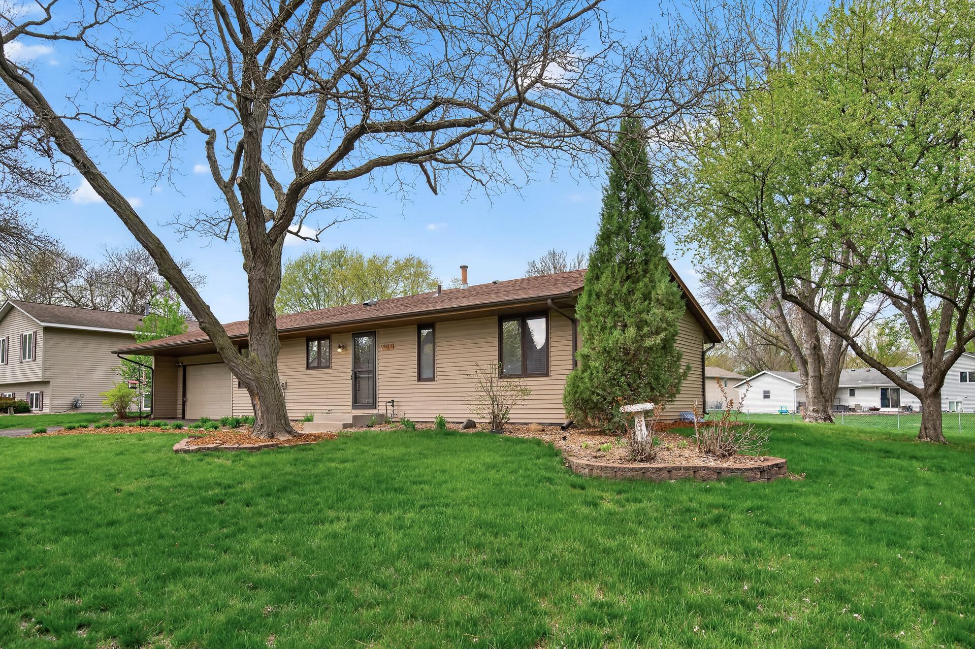 9904 107th Place North Maple Grove, MN 55369 - Photo 3 of 46