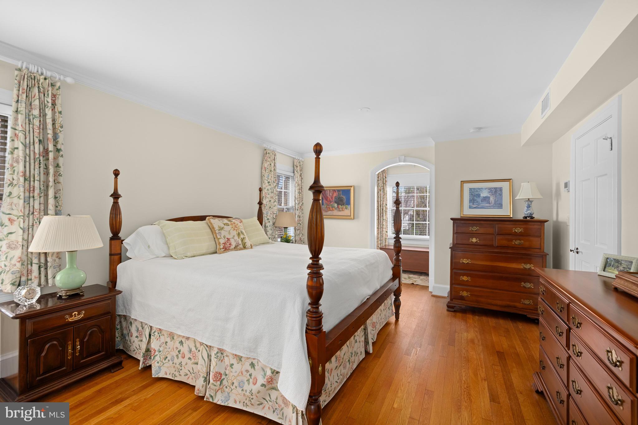 112 Summerfield Road Chevy Chase, MD 20815 - Photo 20 of 42 Upper Level - Primary Bedroom