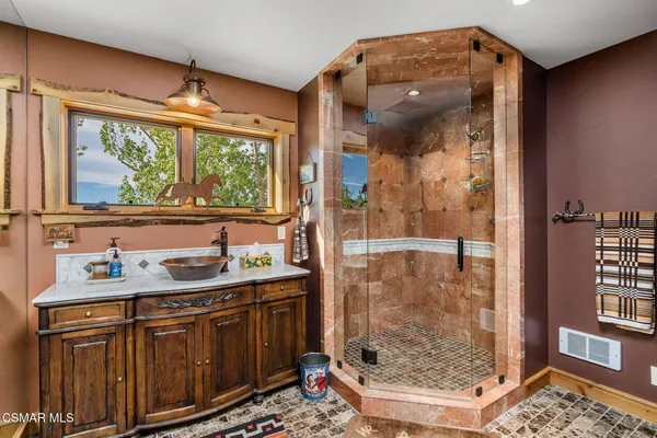 $3,950,000 | 716 Aspen Springs Ranch Road, Mammoth Lakes, CA 93546