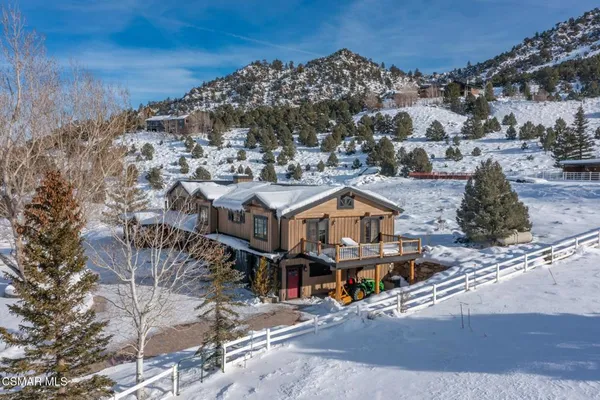 $3,950,000 | 716 Aspen Springs Ranch Road, Mammoth Lakes, CA 93546