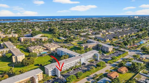$204,999 | 2400 Northeast 1st Lane, Unit 102, Boynton Beach, FL 33435