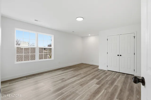 $525,000 | 1902 Woodbine Avenue, Knoxville, TN 37917