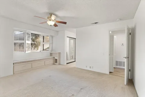 a view of empty room with window