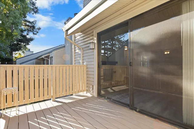 $224,800 | 2280 Hurley Way, Unit 32, Sacramento, CA 95825