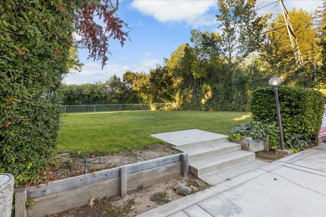 $224,800 | 2280 Hurley Way, Unit 32, Sacramento, CA 95825