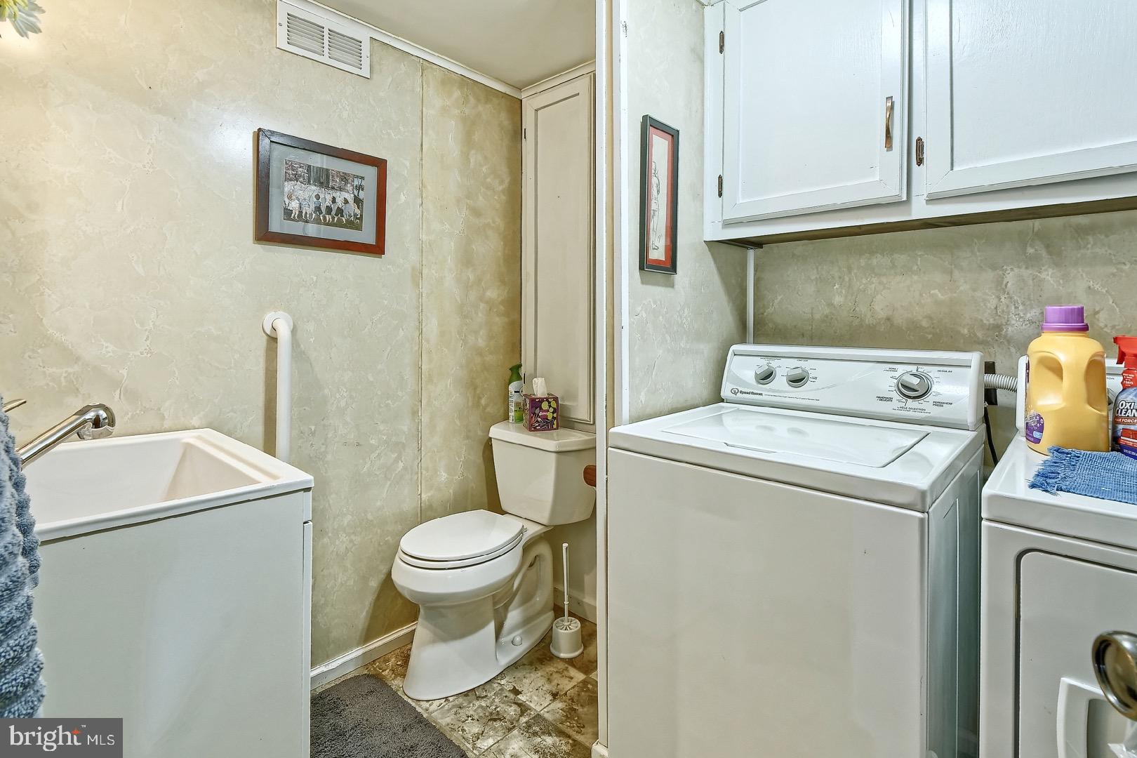 508 Hudson Avenue Pitman, NJ 08071 - Photo 22 of 32 Laundry room/half bath