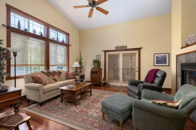 $399,900 | N2031 County Road F, La Crosse, WI 54601