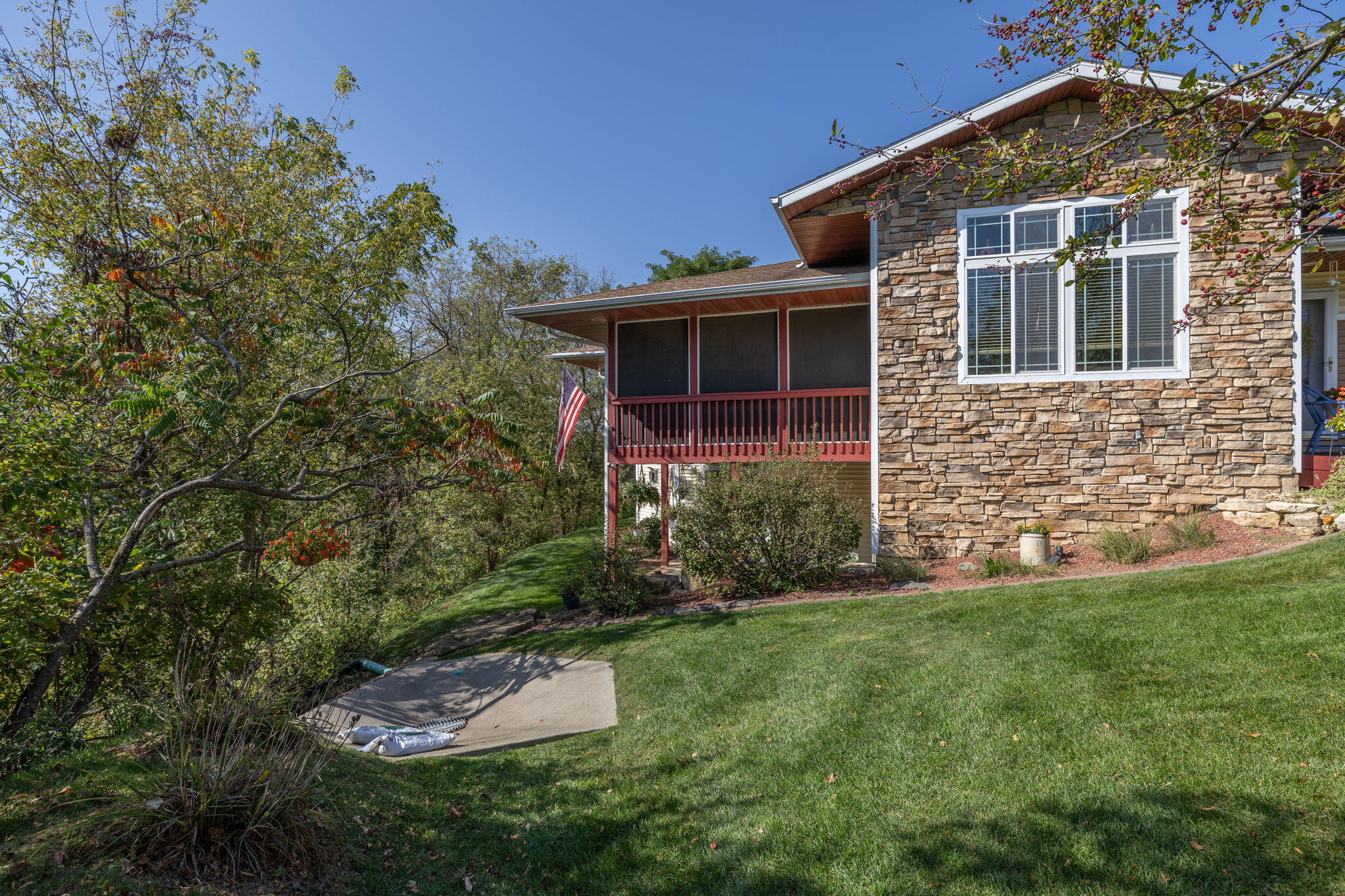 N2031 County Road F La Crosse, WI 54601 - Photo 23 of 25 Side