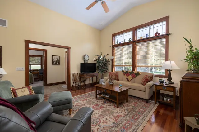 $399,900 | N2031 County Road F, La Crosse, WI 54601