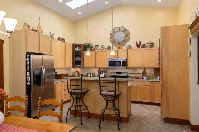 $399,900 | N2031 County Road F, La Crosse, WI 54601