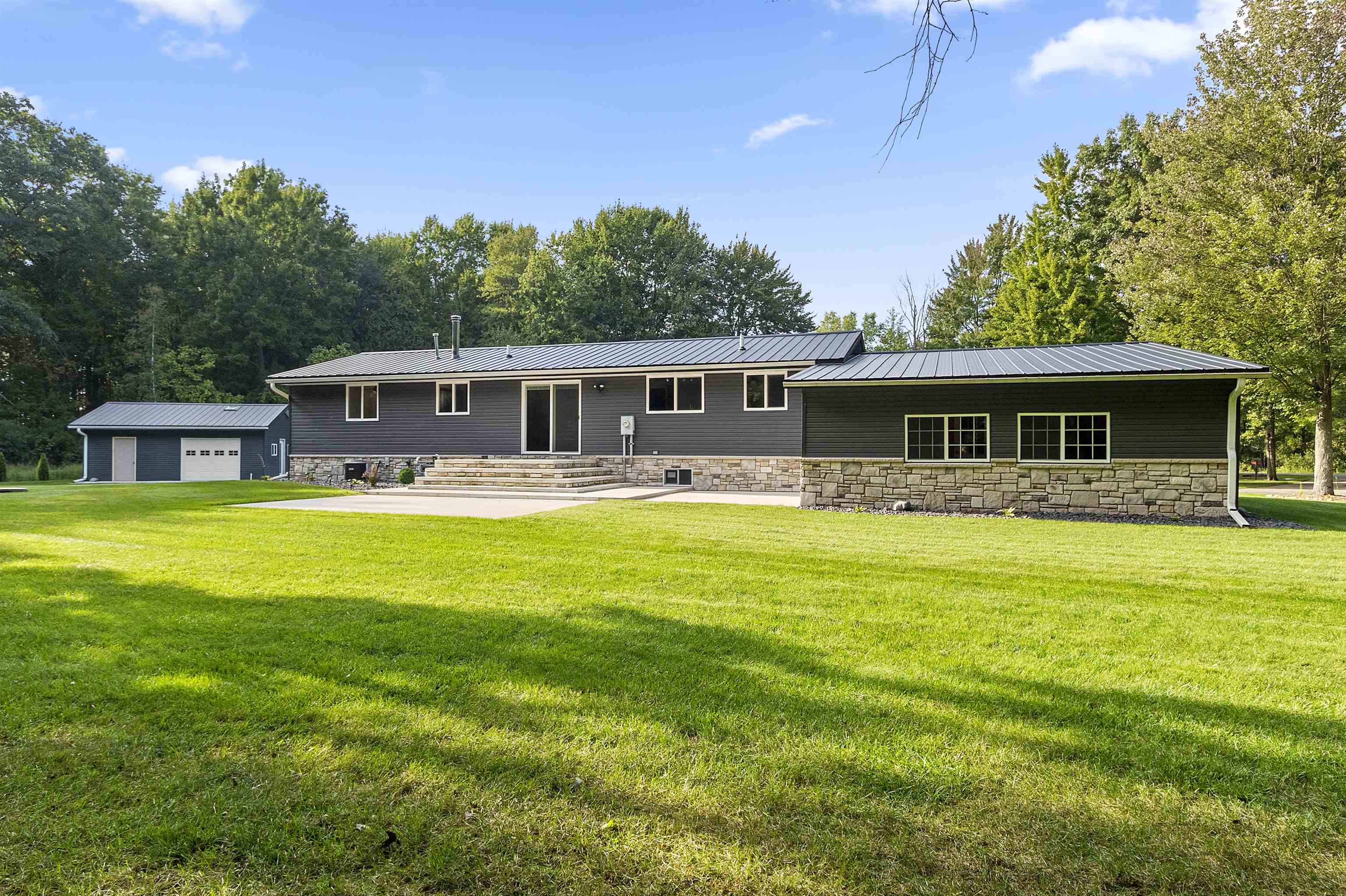 W1855 Krause Road Marinette, WI 54143 - Photo 16 of 66 Gallery Image 16