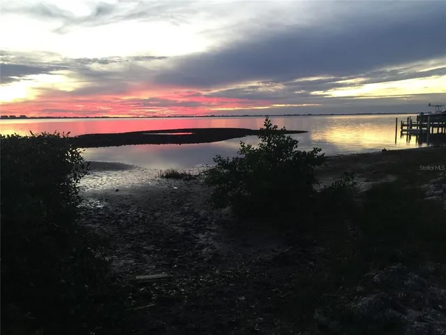 $4,500 | 7429 Broughton Street, Sarasota, FL 34243