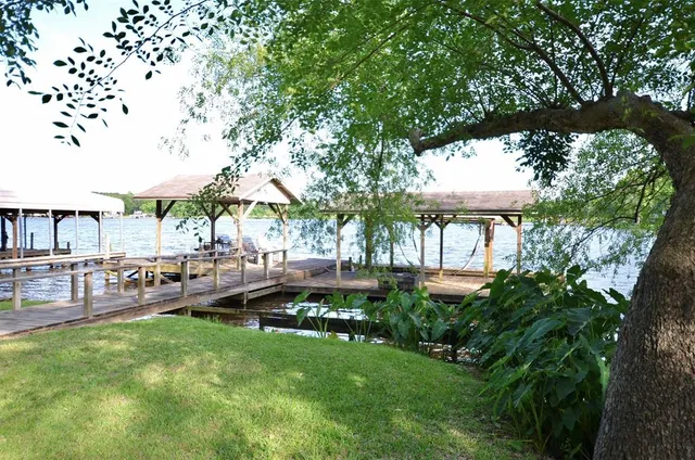 $295,000 | 116 Piney Point Drive, Murchison, TX 75778