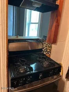 $320,000 | 95 Clinton Avenue, Albany, NY 12210