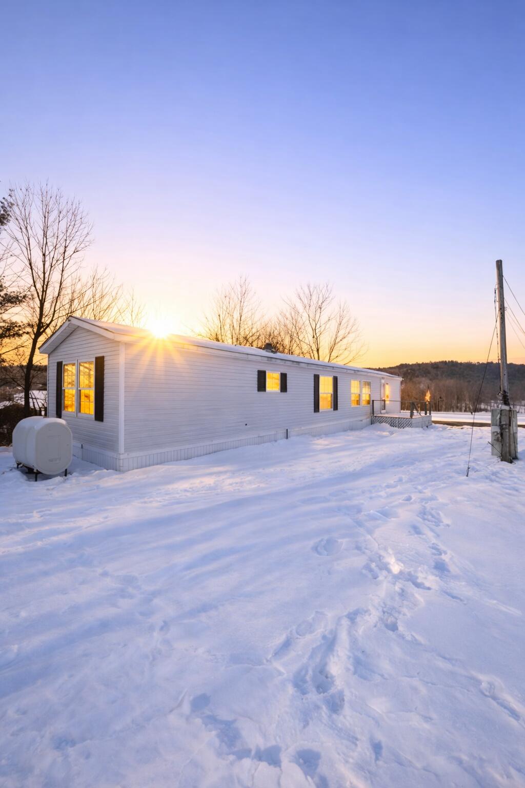 148 School Road Sabattus, ME 04280 - Photo 2 of 26 48796947-D0F3-4CD7-9B20-72E8551DBA14