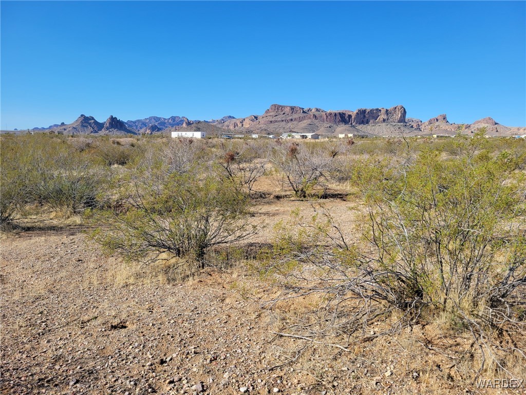 0 South Drake Road Golden Valley, AZ 86413 - Photo 3 of 10 View