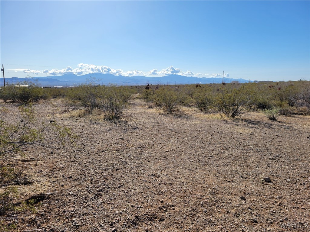 0 South Drake Road Golden Valley, AZ 86413 - Photo 7 of 10 View