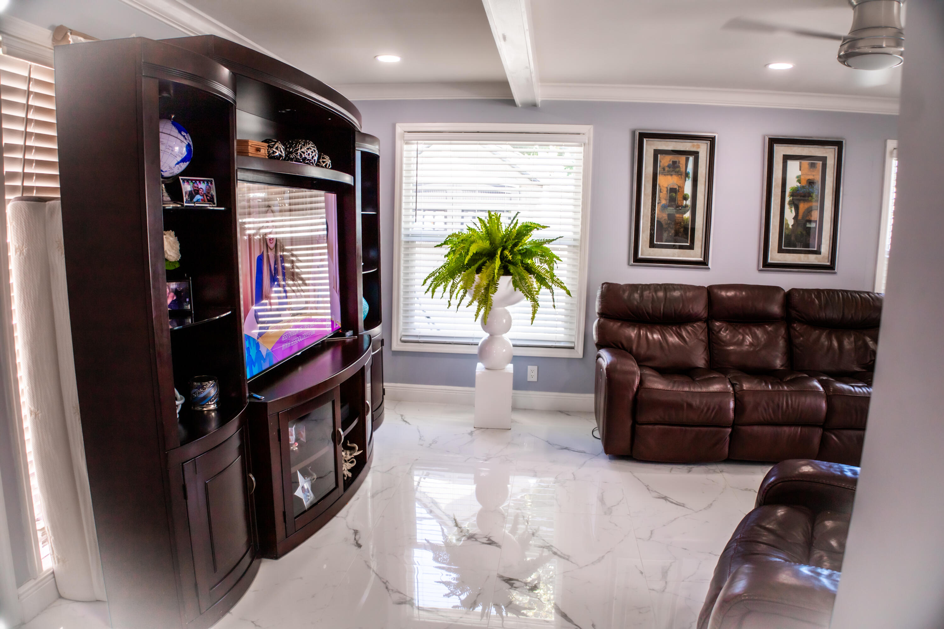 533 Cherry Road West Palm Beach, FL 33409 - Photo 15 of 37 28