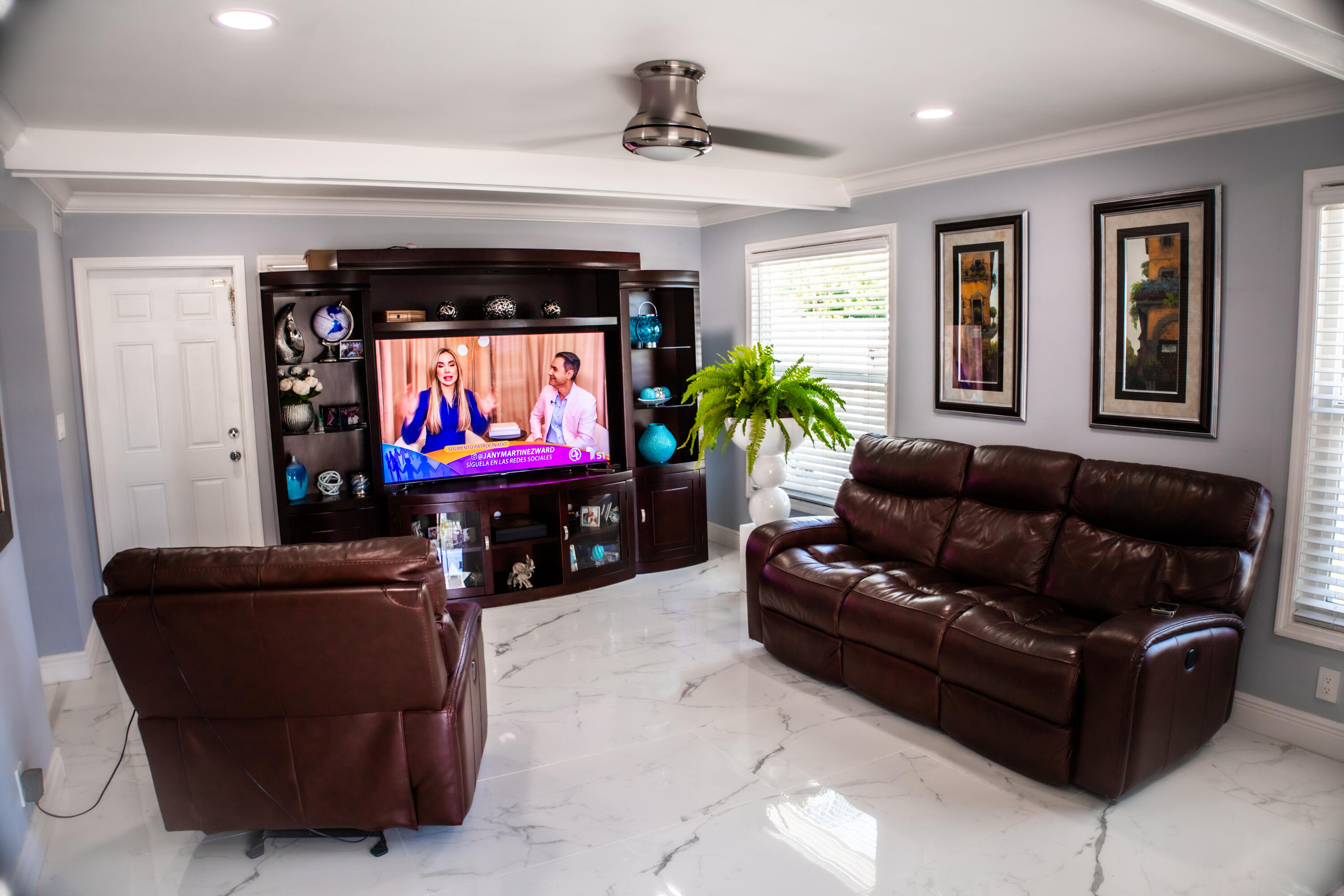 533 Cherry Road West Palm Beach, FL 33409 - Photo 16 of 37 29