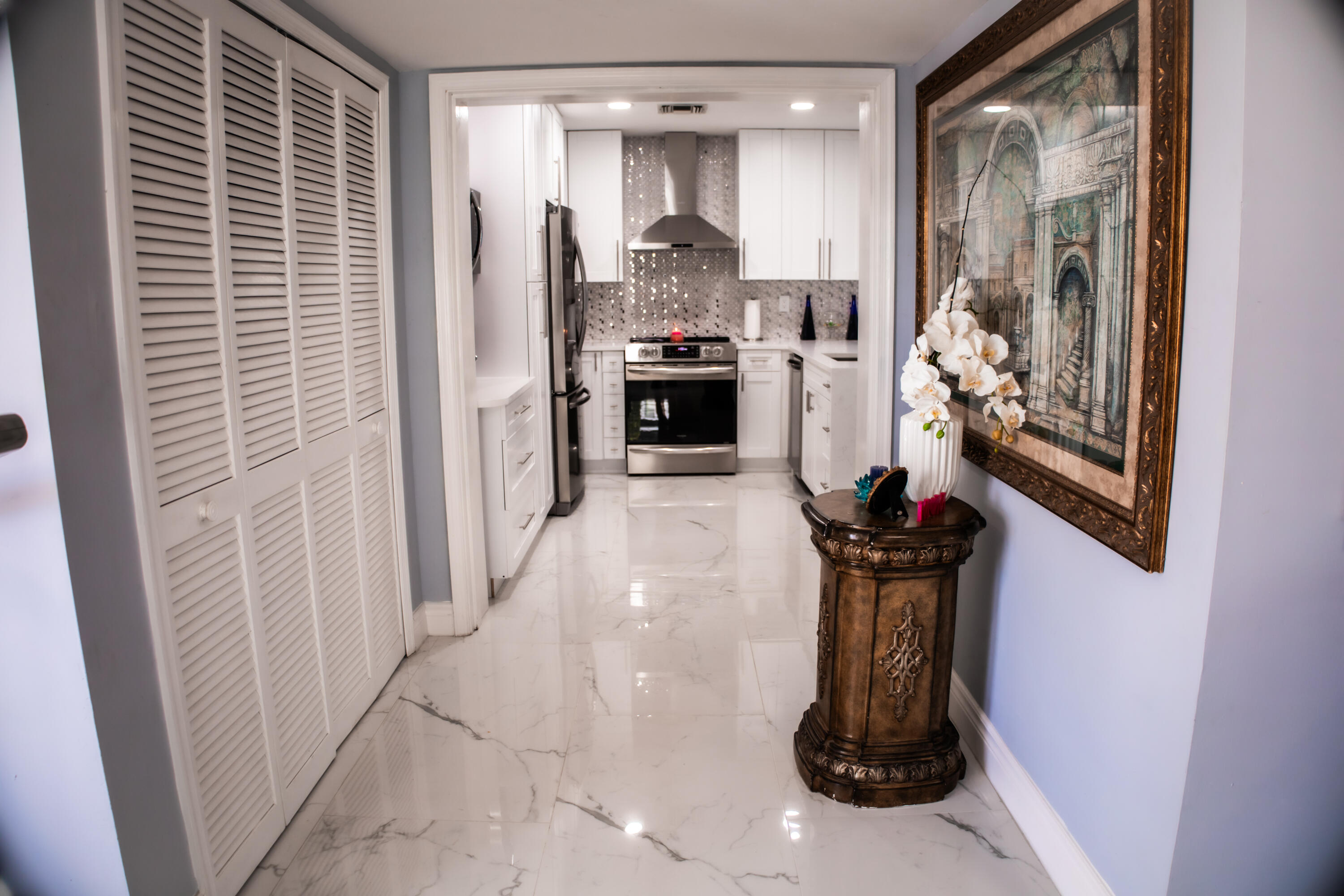 533 Cherry Road West Palm Beach, FL 33409 - Photo 18 of 37 31