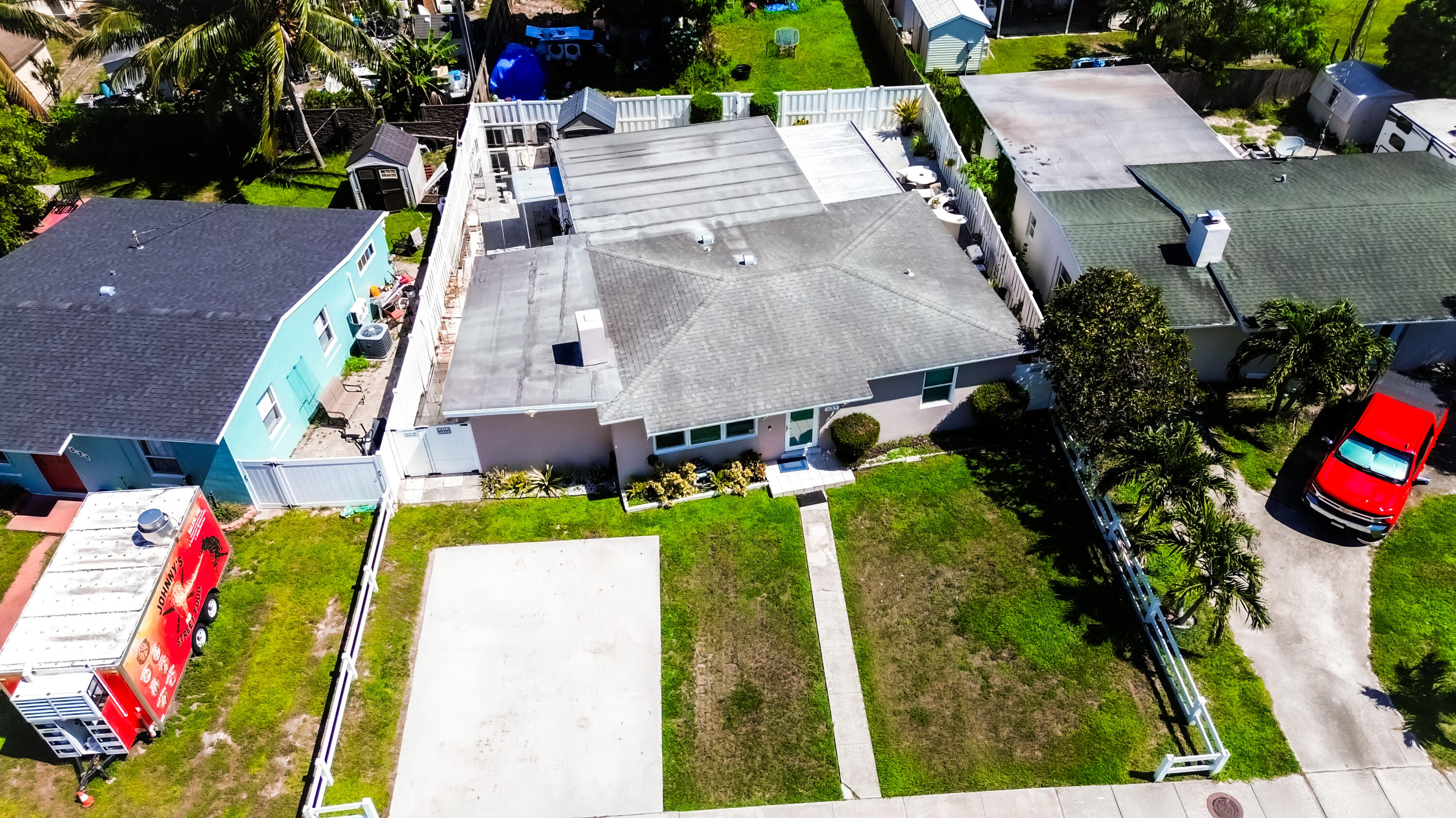 533 Cherry Road West Palm Beach, FL 33409 - Photo 35 of 37 05