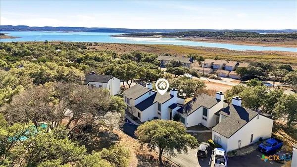 $1,350 | 1135 Parkview Drive, Unit C18, Canyon Lake, TX 78133