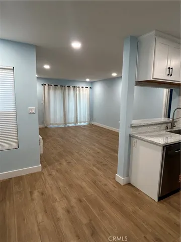 $2,150 | 1345 Cabrillo Park, Santa Ana, CA 92701