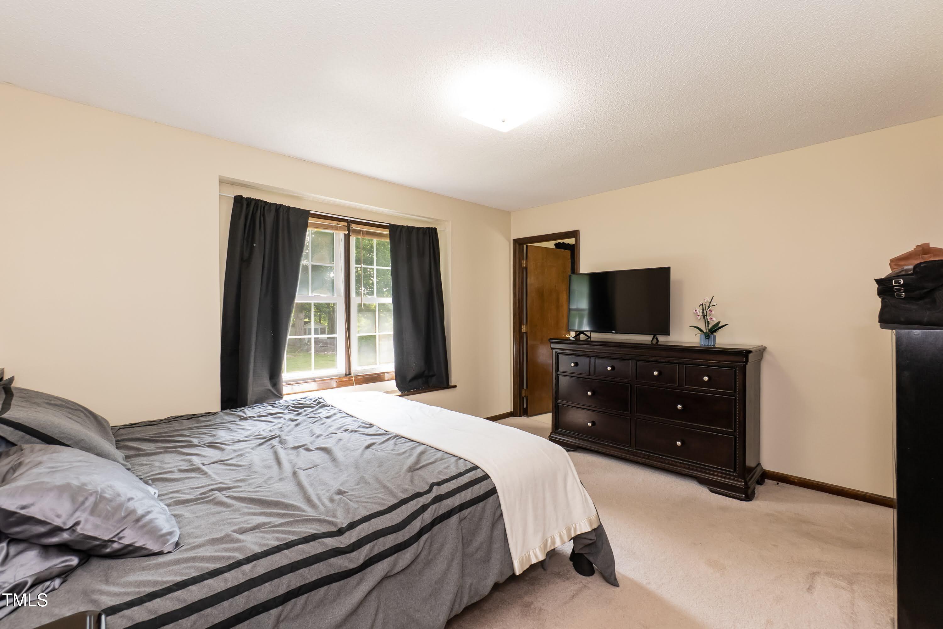 523 Edwards Road Henderson, NC 27537 - Photo 14 of 26 Primary 03