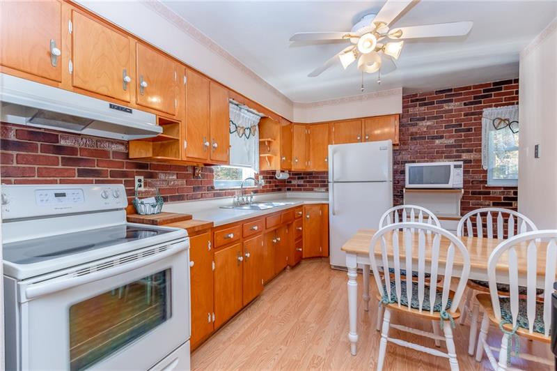 509 Smiths Ferry Road Midland, PA 15059 - Photo 5 of 20 Gallery Image 5