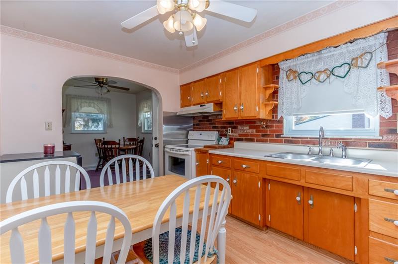509 Smiths Ferry Road Midland, PA 15059 - Photo 7 of 20 Gallery Image 7