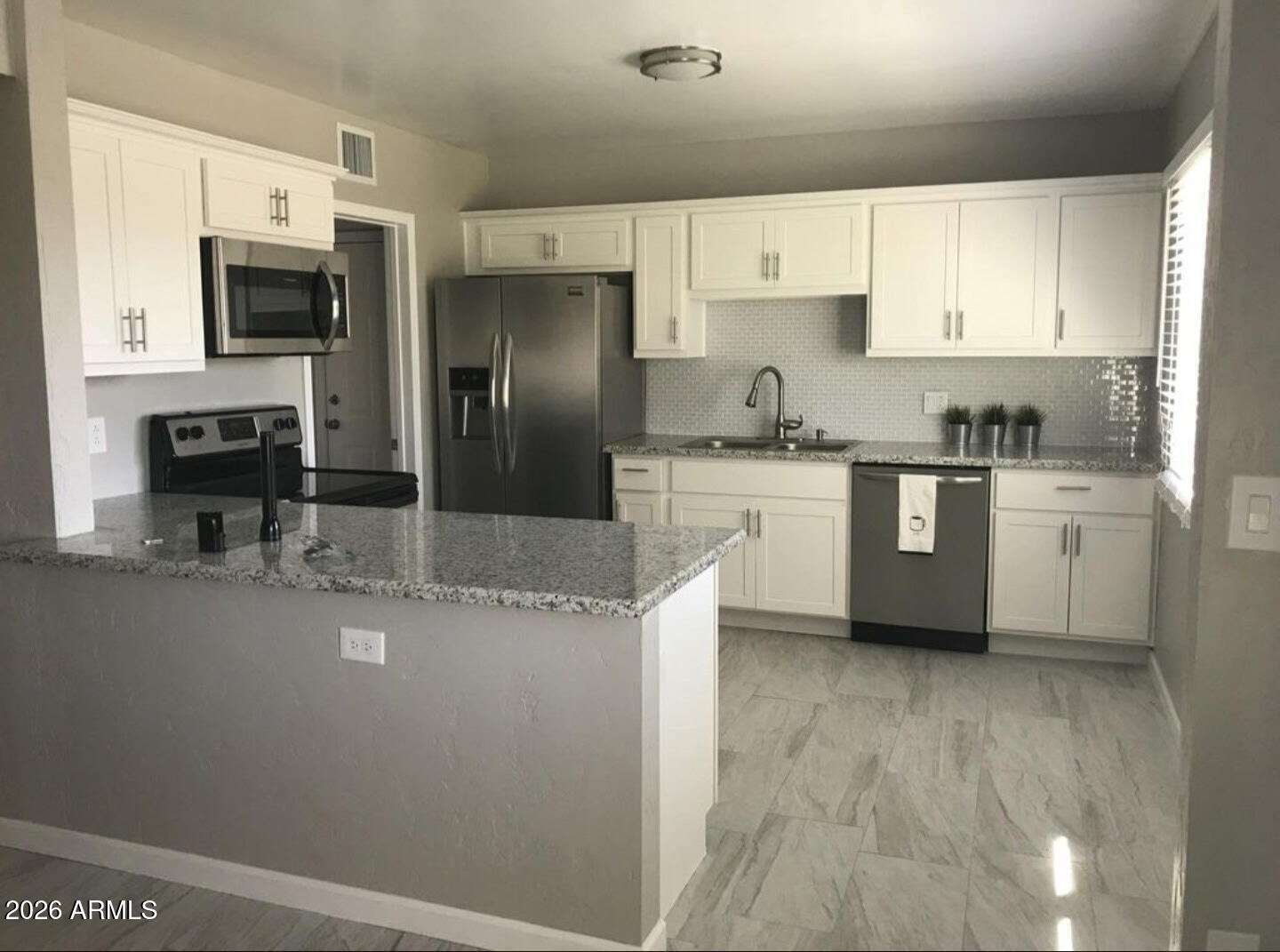 1724 West Thomas Road Phoenix, AZ 85015 - Photo 6 of 19 Updated kitchen