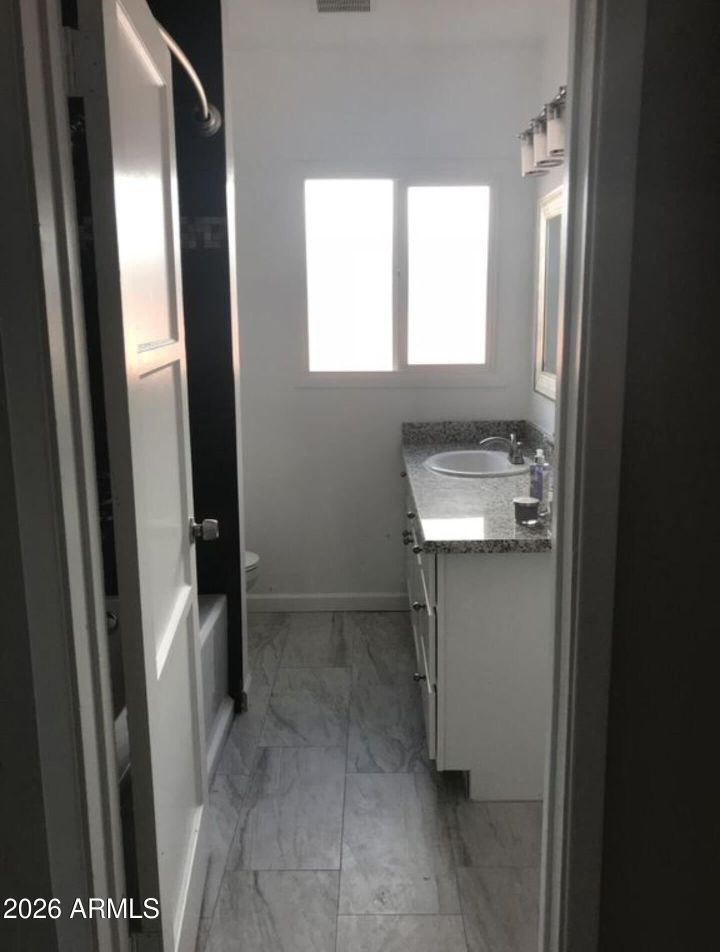 1724 West Thomas Road Phoenix, AZ 85015 - Photo 10 of 19 Updated guest bath