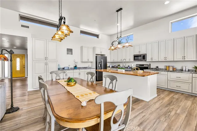 $569,900 | 49244 Park Avenue, Morongo Valley, CA 92256