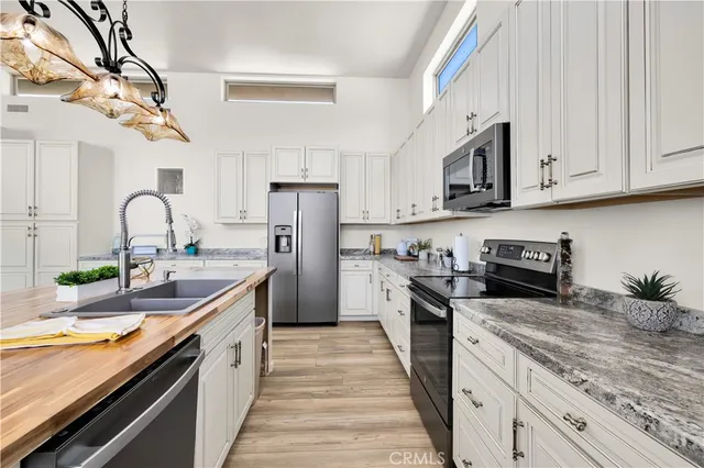 $569,900 | 49244 Park Avenue, Morongo Valley, CA 92256