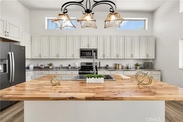 $569,900 | 49244 Park Avenue, Morongo Valley, CA 92256