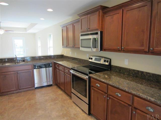 12355 Pinfish Road, Unit 11A Pensacola, FL 32506 - Photo 5 of 6 Gallery Image 5