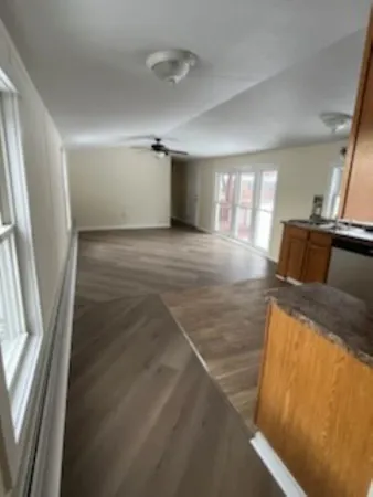 $2,800 | 2485 Hartford Avenue, Hartford, VT 05001