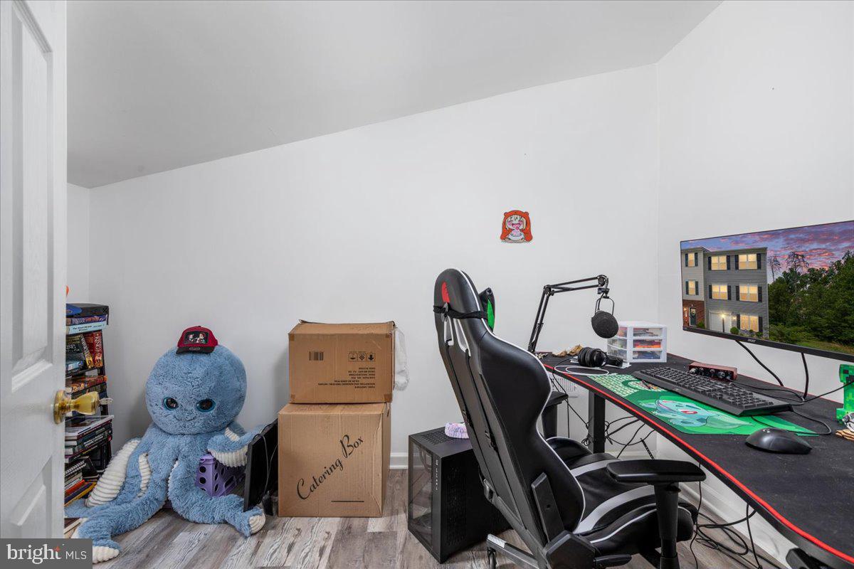 79 Bentonville Road Bentonville, VA 22610 - Photo 22 of 52 a room with toys and wooden floor