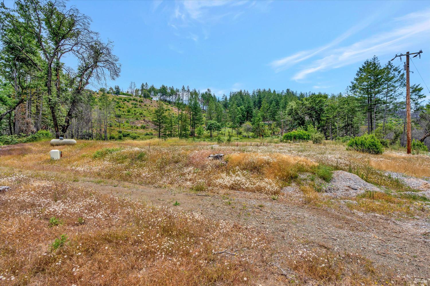 8560 St Helena Road Santa Rosa, CA 95404 - Photo 17 of 22