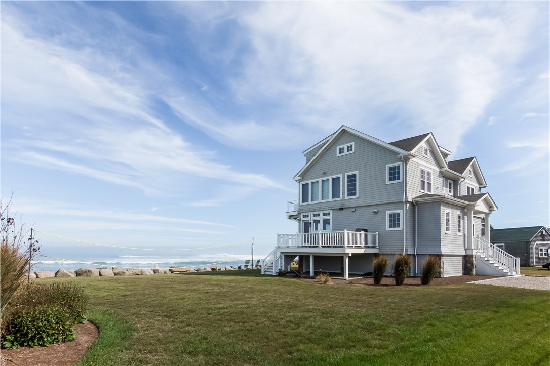 78 Calef Avenue Narragansett, RI 02882 - Photo 36 of 36
