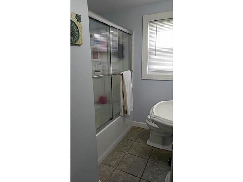 33 Novelty Road Warwick, RI 02889 - Photo 14 of 18 Bathroom.
