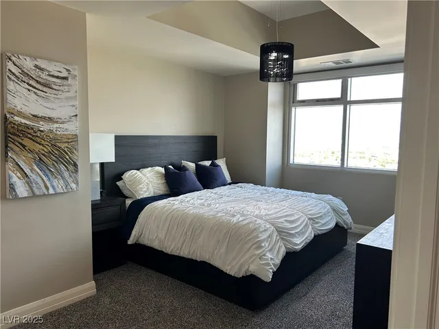 $2,150 | 150 Las Vegas Boulevard North, Unit 2201, Las Vegas, NV 89101
