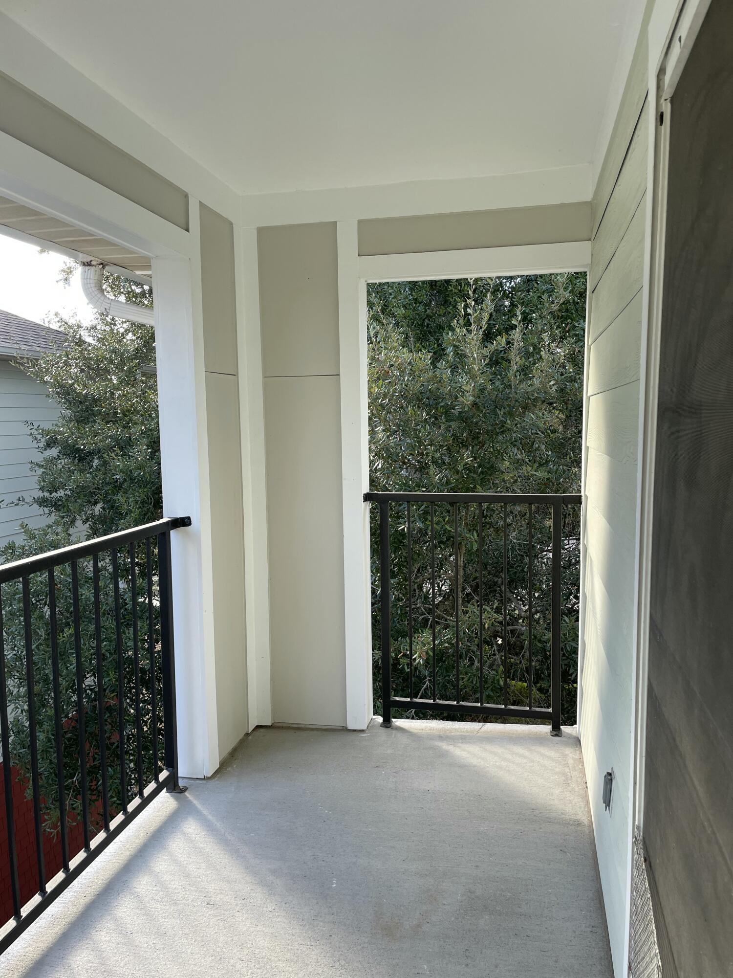 2360 Southwest Archer Road, Unit 1110 Gainesville, FL 32608 - Photo 8 of 25 Covered balcony.