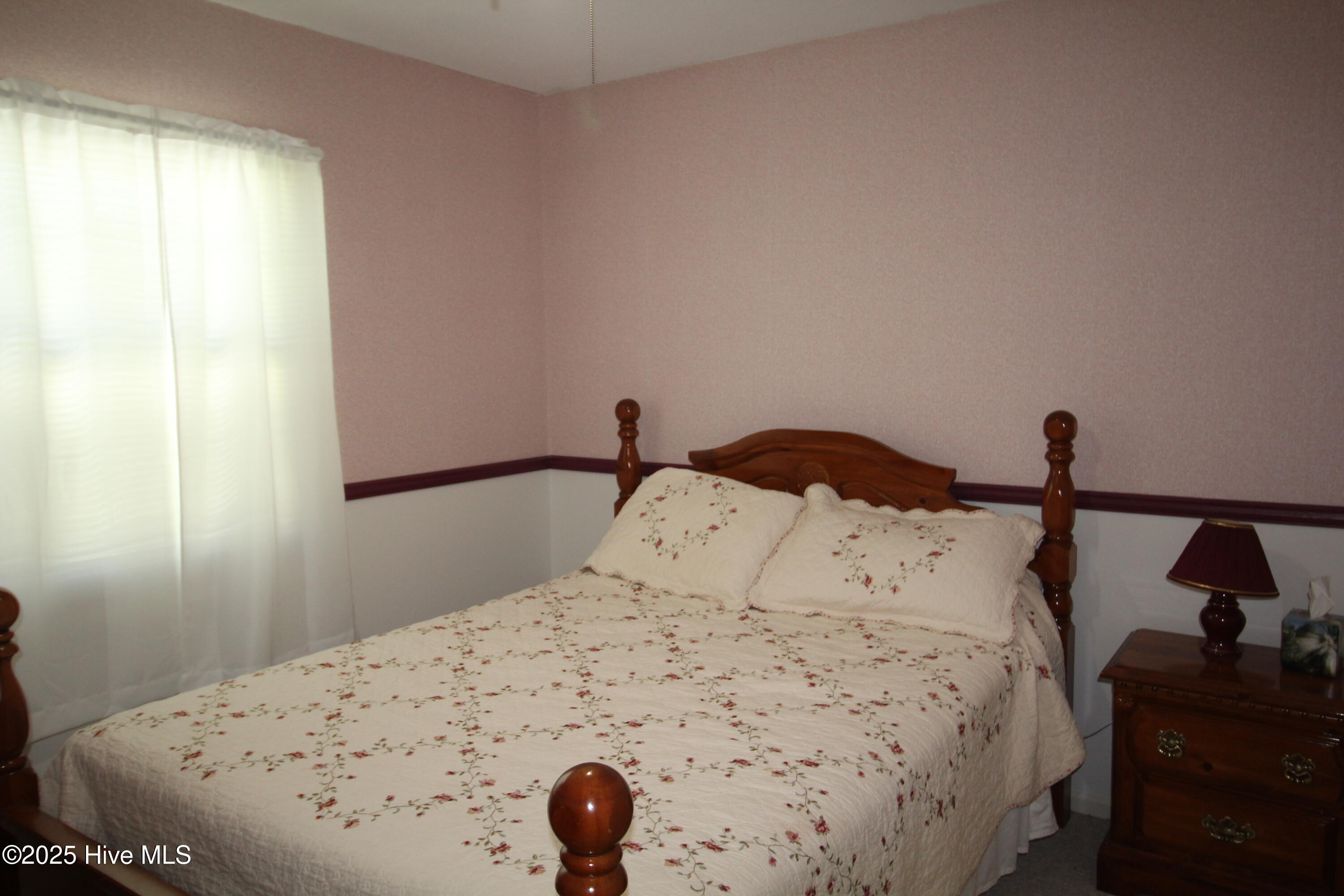 206 Stratford Road Havelock, NC 28532 - Photo 17 of 24 Bedroom 2