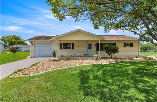 $214,900 | 10358 Southeast 178th Place, Summerfield, FL 34491