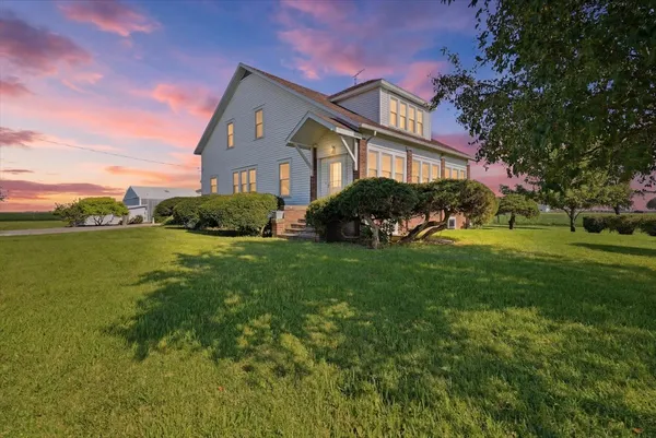 $465,000 | 10168 North 600 E Road, Chenoa, IL 61726