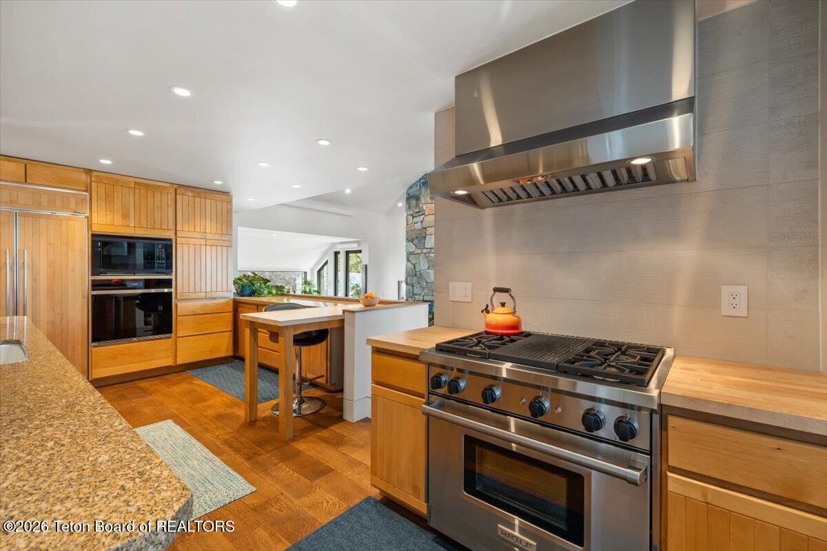 855 North Bar Y Road Jackson, WY 83001 - Photo 11 of 55 WolfKitchenAppliances